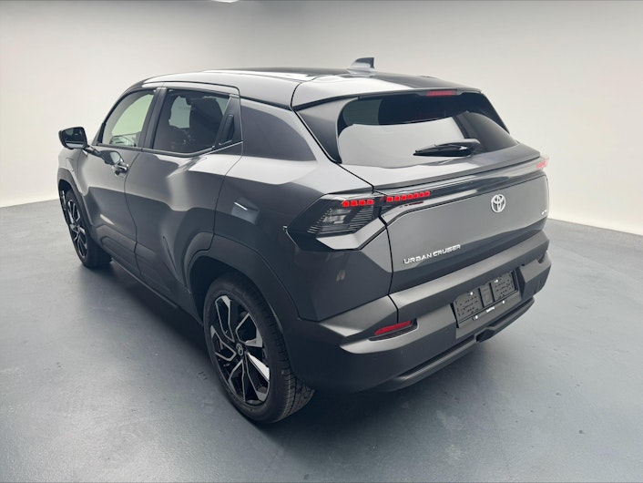 Vehicle image TOYOTA UrbanCruiser