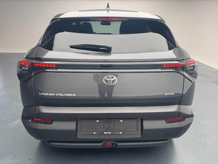 Vehicle image TOYOTA UrbanCruiser