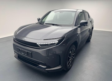 immagine del veicolo TOYOTA Urban Cruiser Premium AWD immagine del veicolo TOYOTA Urban Cruiser Premium AWD