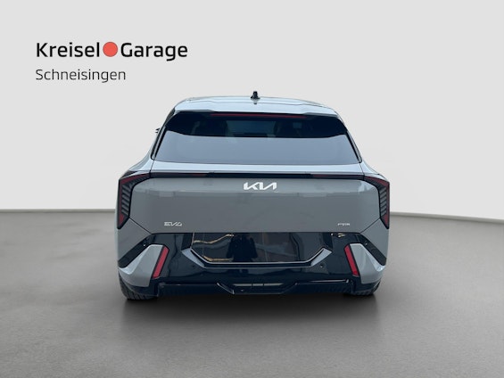 Vehicle image 4 Vehicle image 4