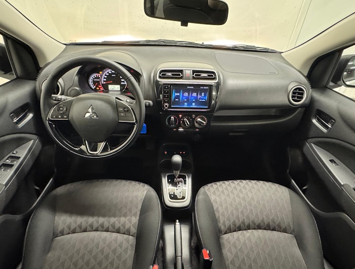 Vehicle image MITSUBISHI SPACE STAR