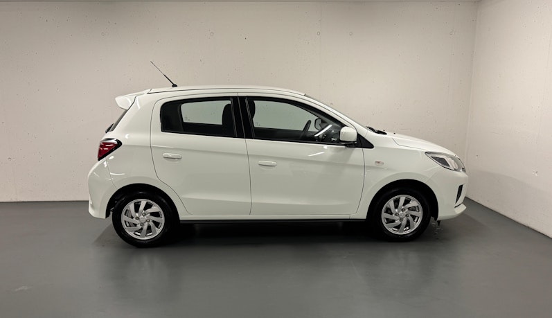 Vehicle image MITSUBISHI SPACE STAR