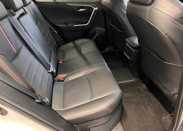 Vehicle image 10 Vehicle image 10