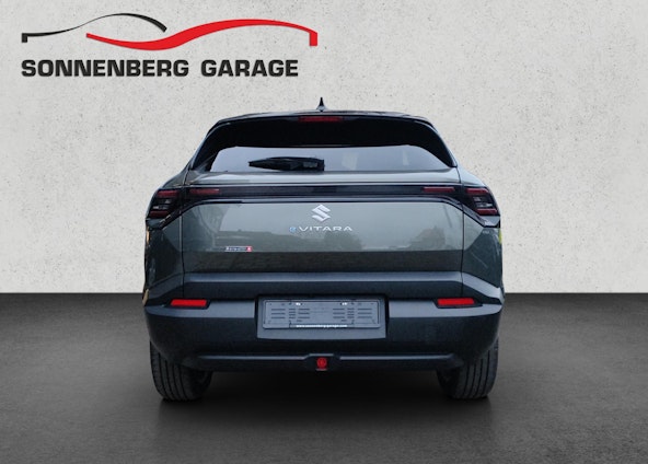 Vehicle image 4 Vehicle image 4