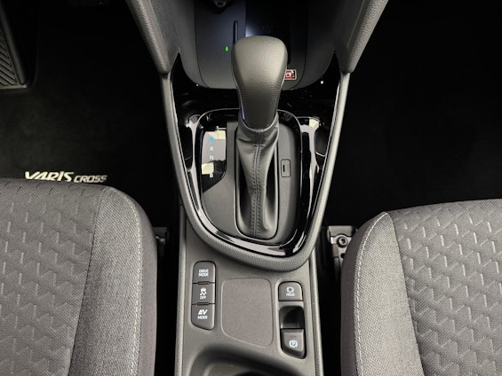 Vehicle image 13 Vehicle image 13