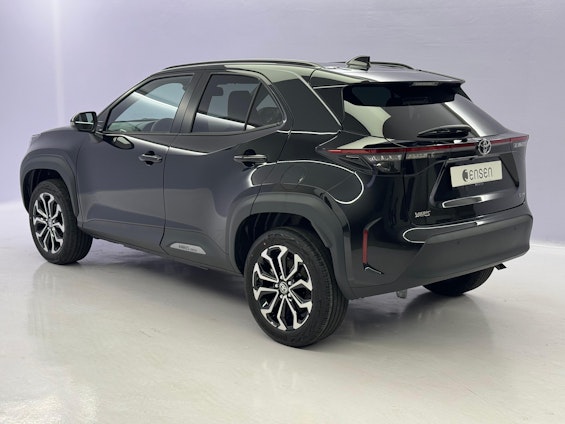 Vehicle image 4 Vehicle image 4