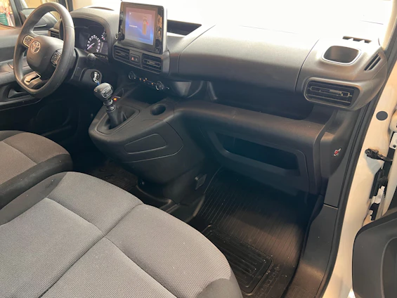 Fahrzeugbild 12 Fahrzeugbild 12