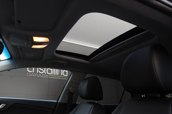 Vehicle image 9 Vehicle image 9