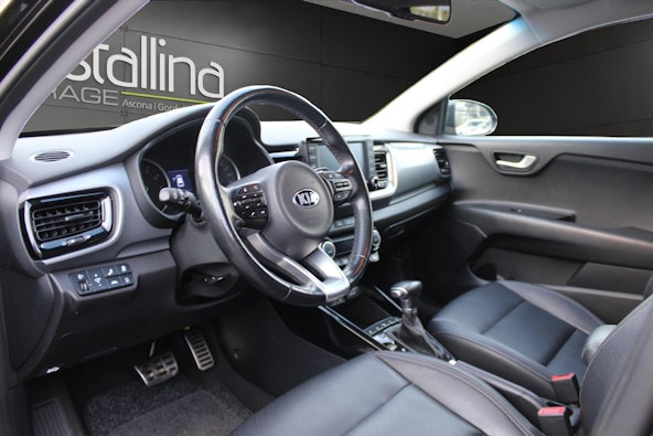 Vehicle image 7 Vehicle image 7