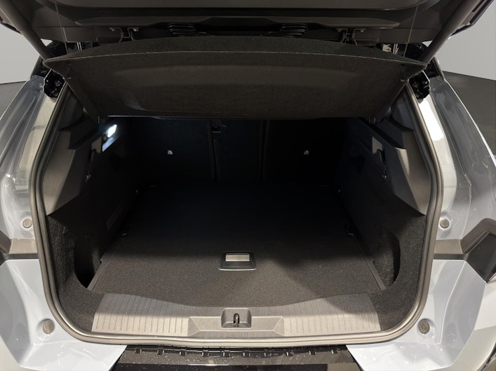 Vehicle image OPEL GRANDLAND