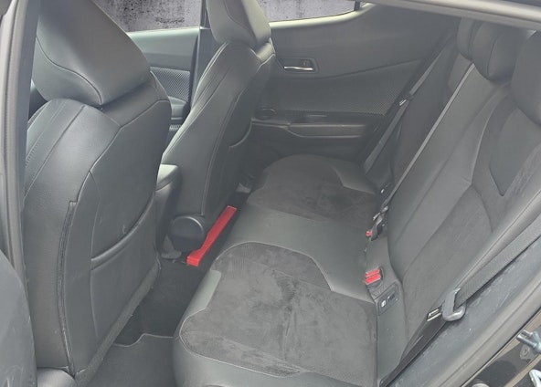 Vehicle image 9 Vehicle image 9