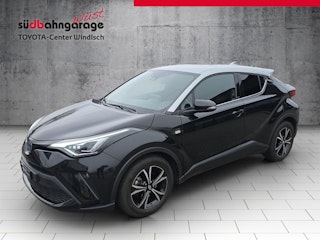 Vehicle image TOYOTA C-HR 0