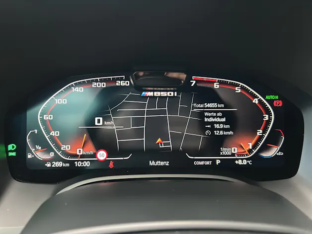 BMW M850i xDrive Coupé
