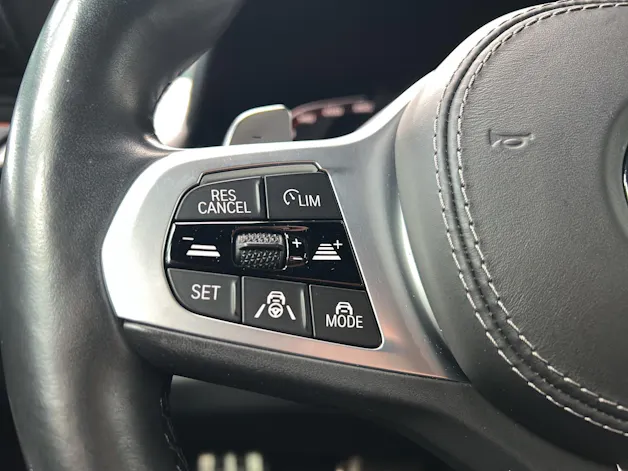BMW M850i xDrive Coupé