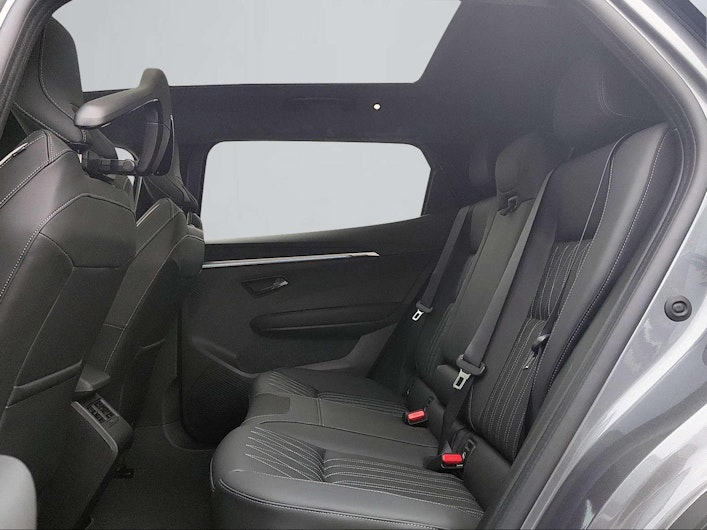 Vehicle image MITSUBISHI ECLIPSE CROSS