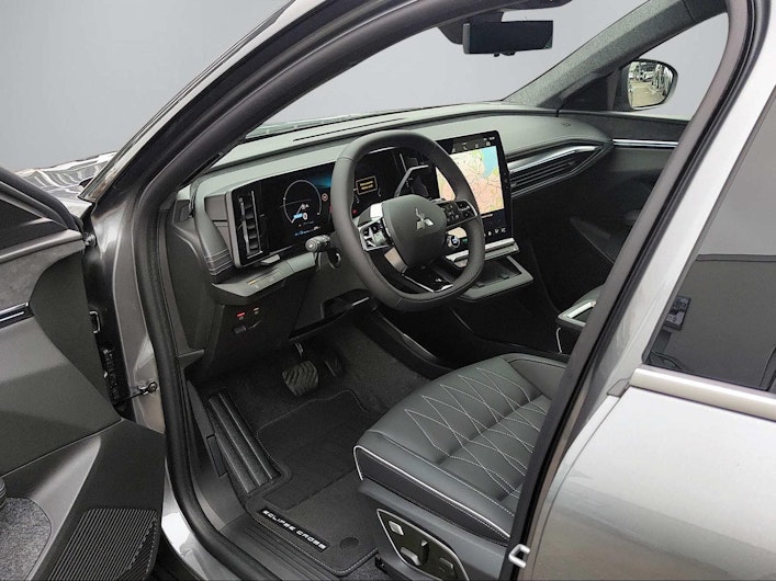 Vehicle image MITSUBISHI ECLIPSE CROSS