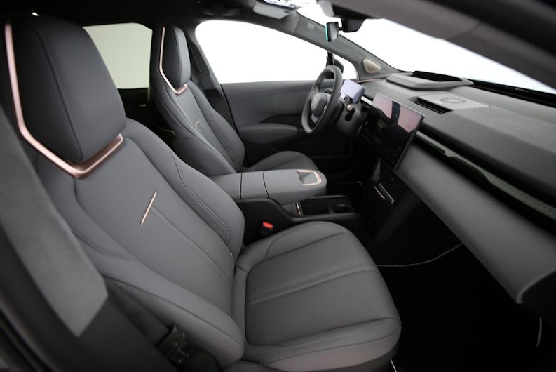 Vehicle image ZEEKR 7X