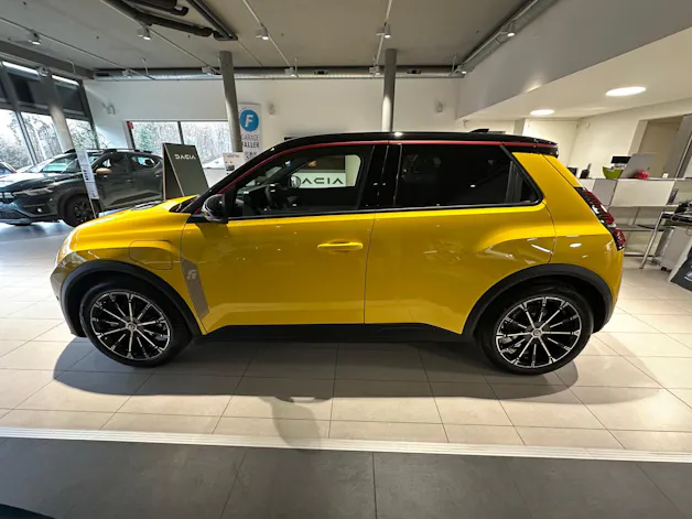 Renault R5 E-Tech Comfort Range techno