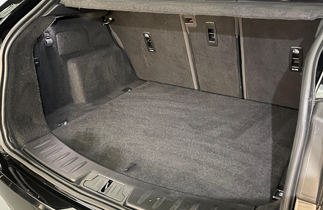 Vehicle image 10 Vehicle image 10