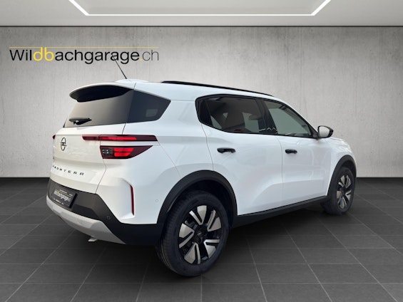 Vehicle image 4 Vehicle image 4