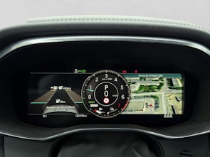 Vehicle image JAGUAR F-Pace 2.0 P400e SE AWD