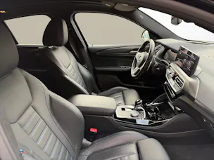 BMW X4 M40d