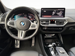 Vehicle image BMW X4 M40d