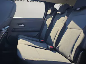 Dacia Jogger 1.6 Hybrid Extreme 5P