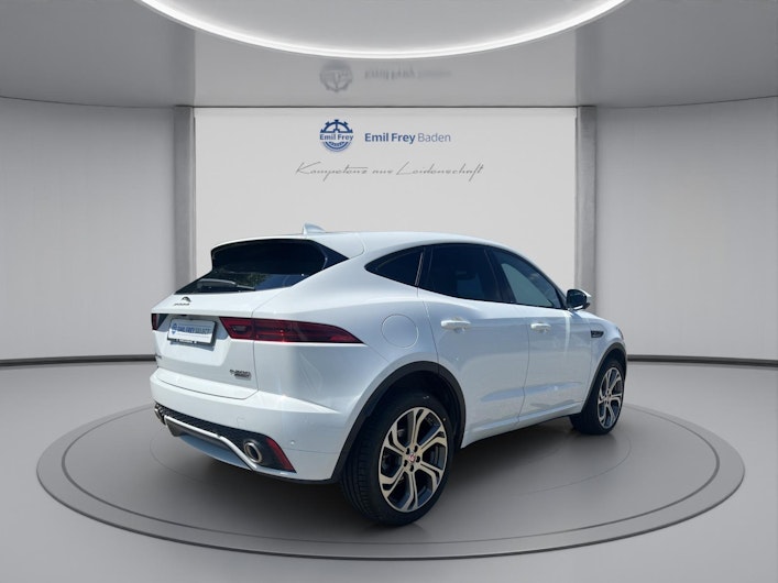 Vehicle image JAGUAR E-PACE