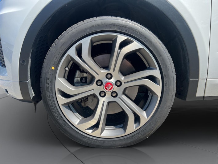 Vehicle image JAGUAR E-PACE