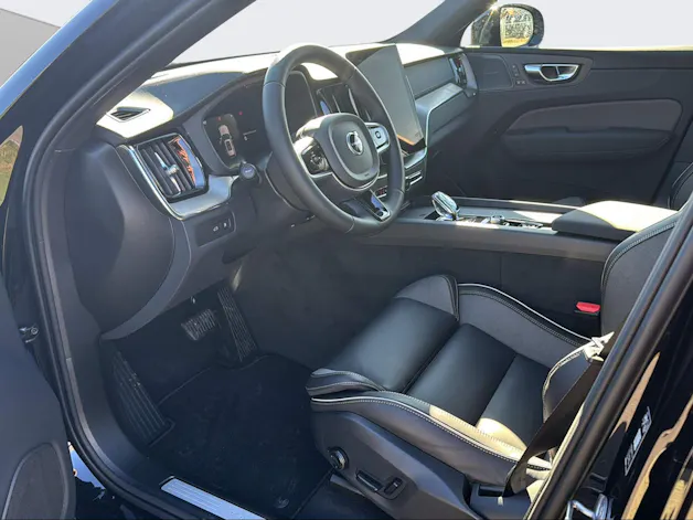 Volvo XC60 2.0 T6 TE Black Edition eAWD