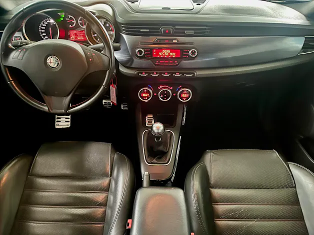 Alfa Romeo Giulietta 1.4 MultiAir Distinctive