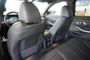 BMW 320d xDrive 48V Touring Steptronic M Sport