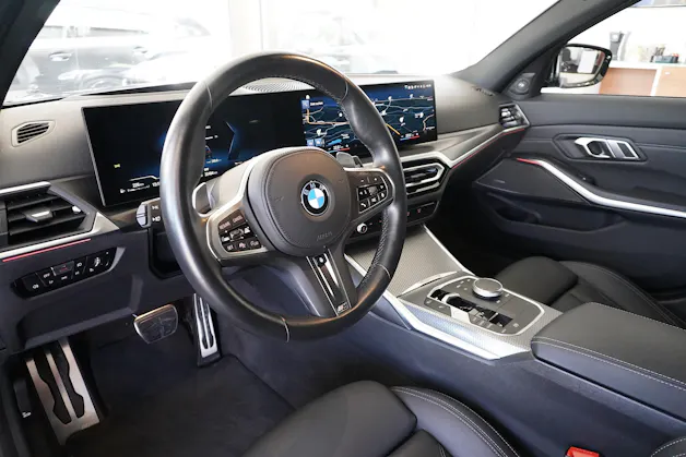 BMW 320d xDrive 48V Touring Steptronic M Sport