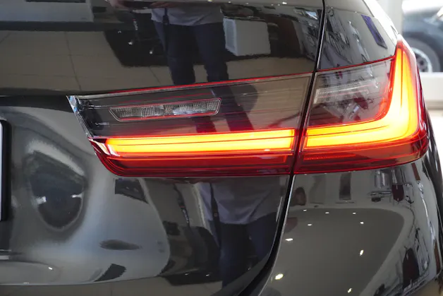 BMW 320d xDrive 48V Touring Steptronic M Sport