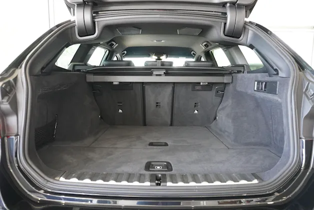 BMW 320d xDrive 48V Touring Steptronic M Sport