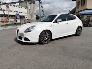 Alfa Romeo Giulietta 1750 TBi Quadrifoglio Verde