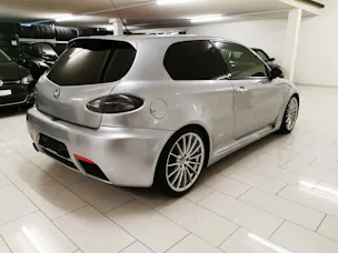 Alfa Romeo 147 3.2 GTA