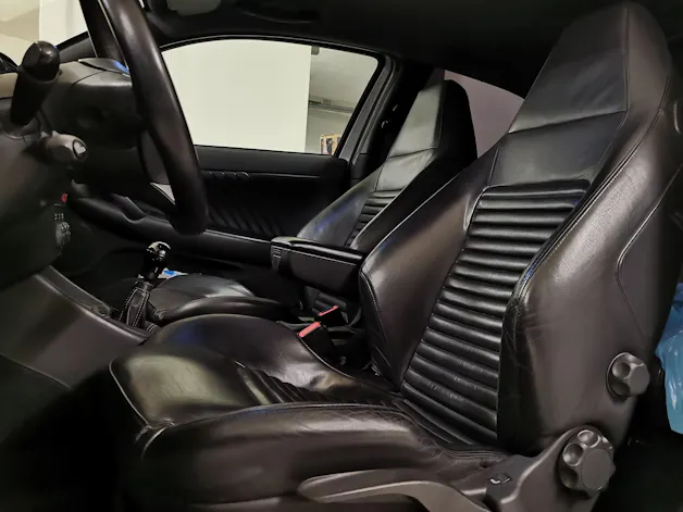 Alfa Romeo 147 3.2 GTA