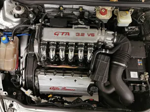 Alfa Romeo 147 3.2 GTA