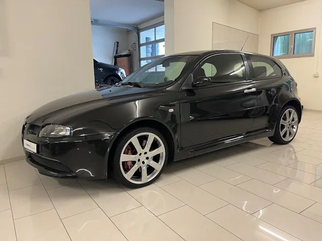 Alfa Romeo 147 3.2 GTA