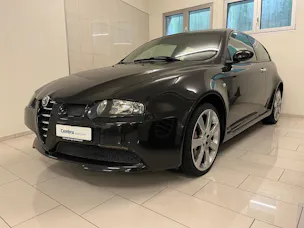 Alfa Romeo 147 3.2 GTA