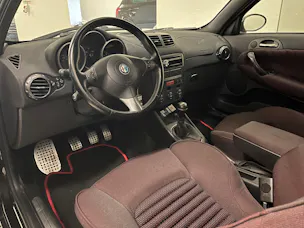 Alfa Romeo 147 3.2 GTA