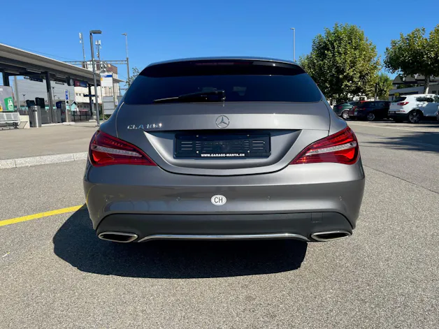 Mercedes-Benz CLA Shooting Brake 180 7G-DCT