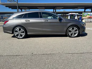 Mercedes-Benz CLA Shooting Brake 180 7G-DCT
