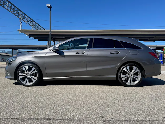 Mercedes-Benz CLA Shooting Brake 180 7G-DCT
