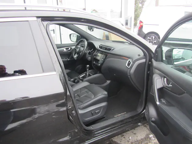 Nissan Qashqai 1.2 DIG-T tekna+