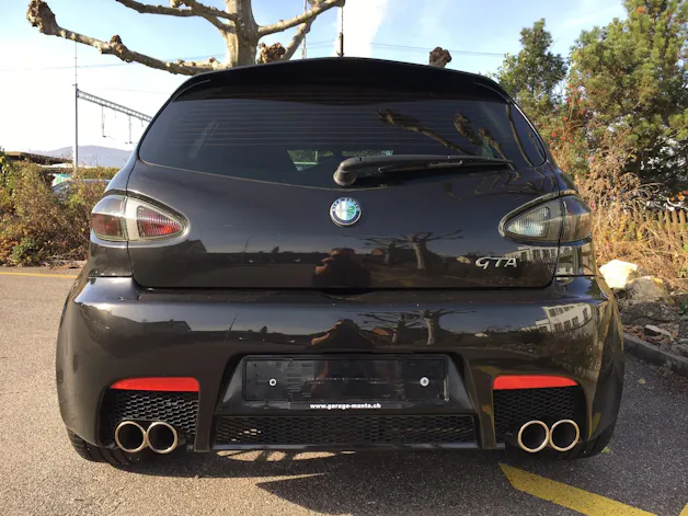 Alfa Romeo 147 3.2 GTA