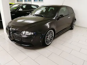 Alfa Romeo 147 3.2 GTA