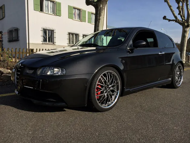 Alfa Romeo 147 3.2 GTA